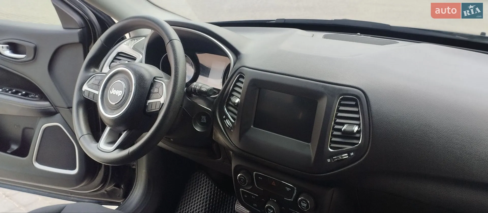 2018 Jeep Compass - мініатюра 12