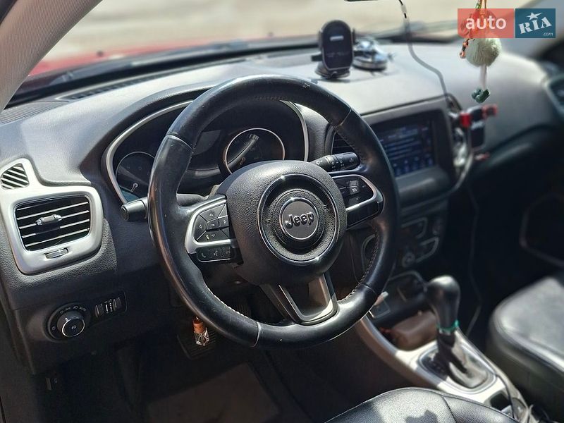 Позашляховик / Кросовер Jeep Compass 2017 в Брусилові