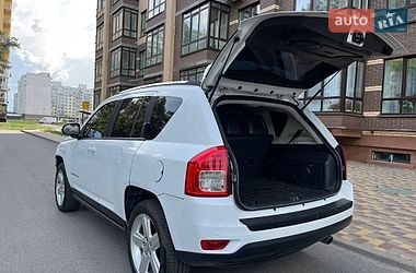 Позашляховик / Кросовер Jeep Compass 2012 в Чернігові фото 17 Позашляховик / Кросовер Jeep Compass 2012 в Чернігові