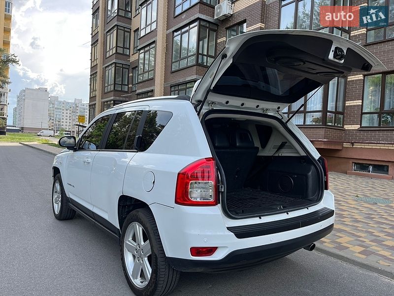 Позашляховик / Кросовер Jeep Compass 2012 в Чернігові фото 17 Позашляховик / Кросовер Jeep Compass 2012 в Чернігові