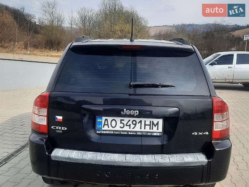 Внедорожник / Кроссовер Jeep Compass 2007 в Воловце