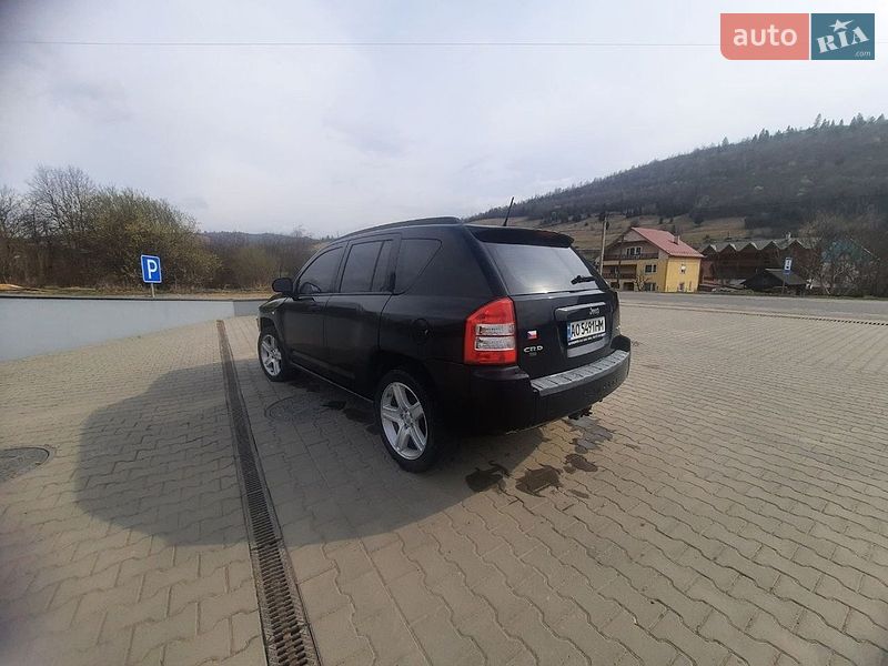 Внедорожник / Кроссовер Jeep Compass 2007 в Воловце