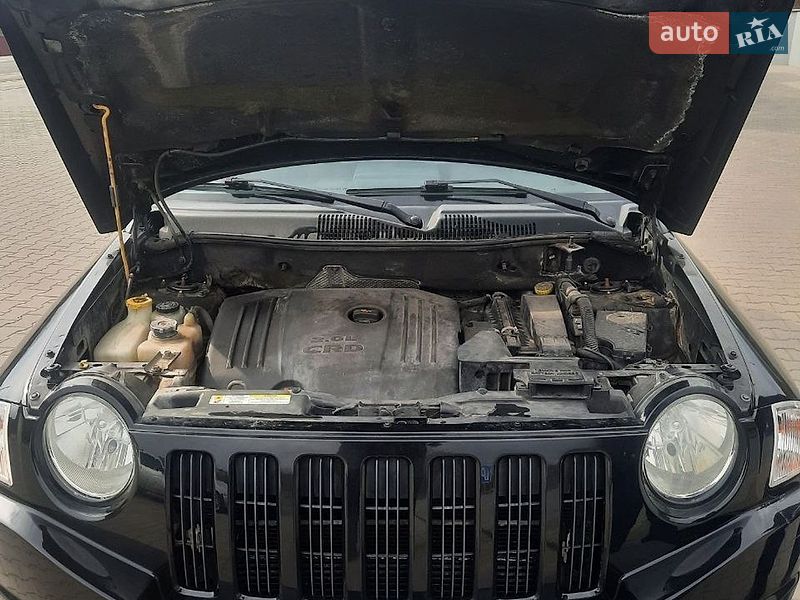 Внедорожник / Кроссовер Jeep Compass 2007 в Воловце