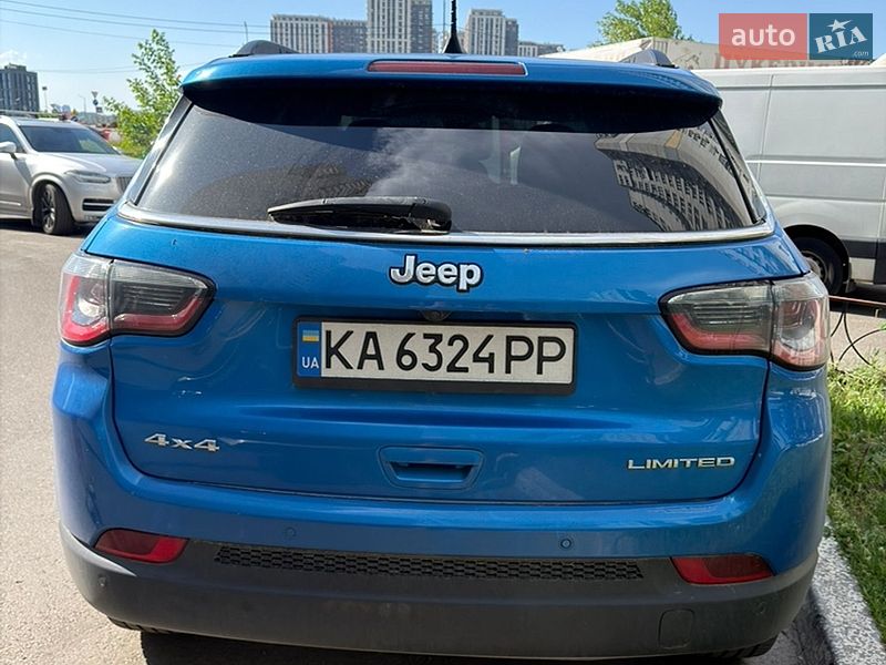 Позашляховик / Кросовер Jeep Compass 2017 в Києві