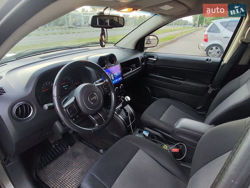 Внедорожник / Кроссовер Jeep Compass 2012 в Харькове