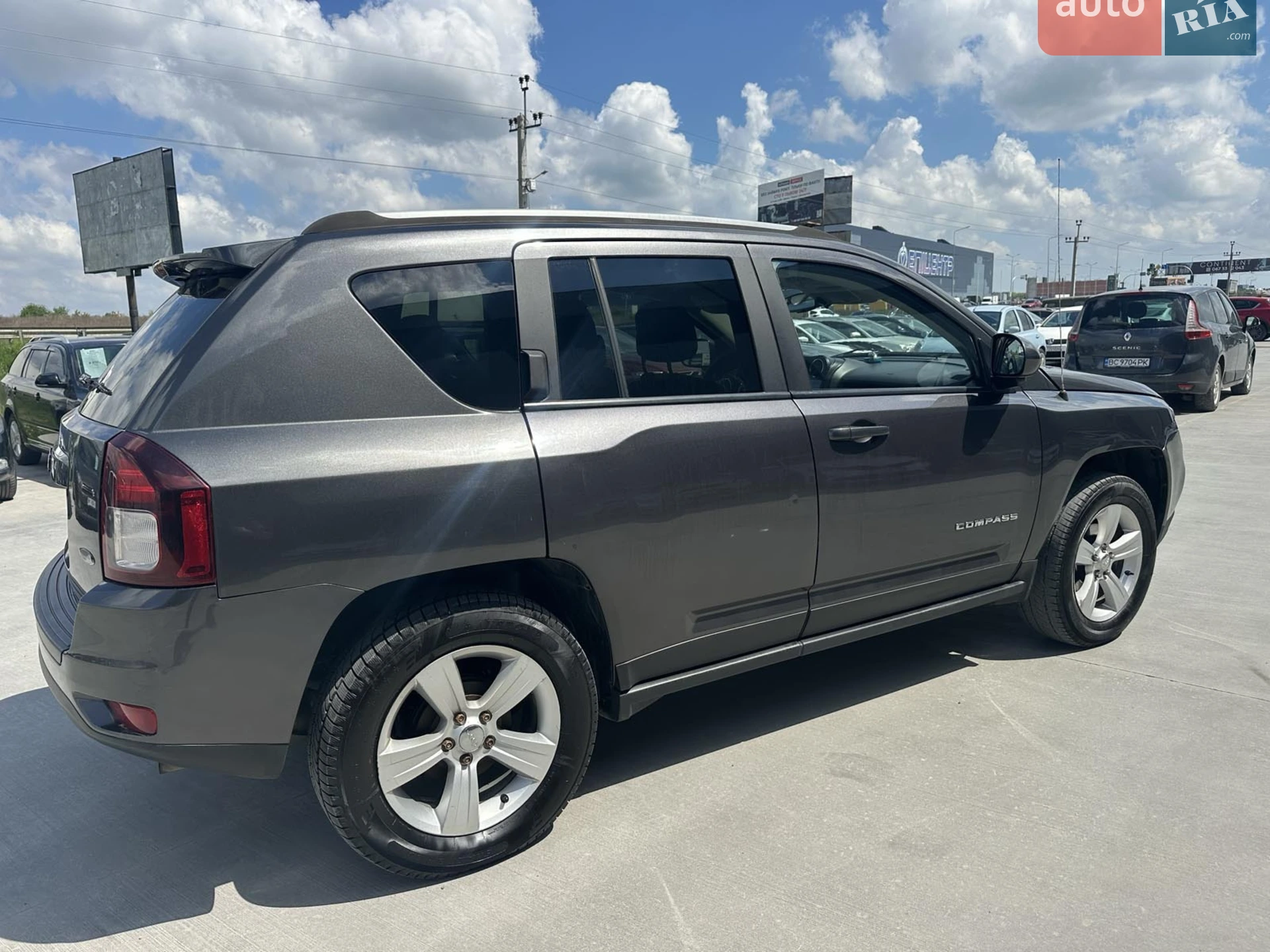 2016 Jeep Compass - мініатюра 7