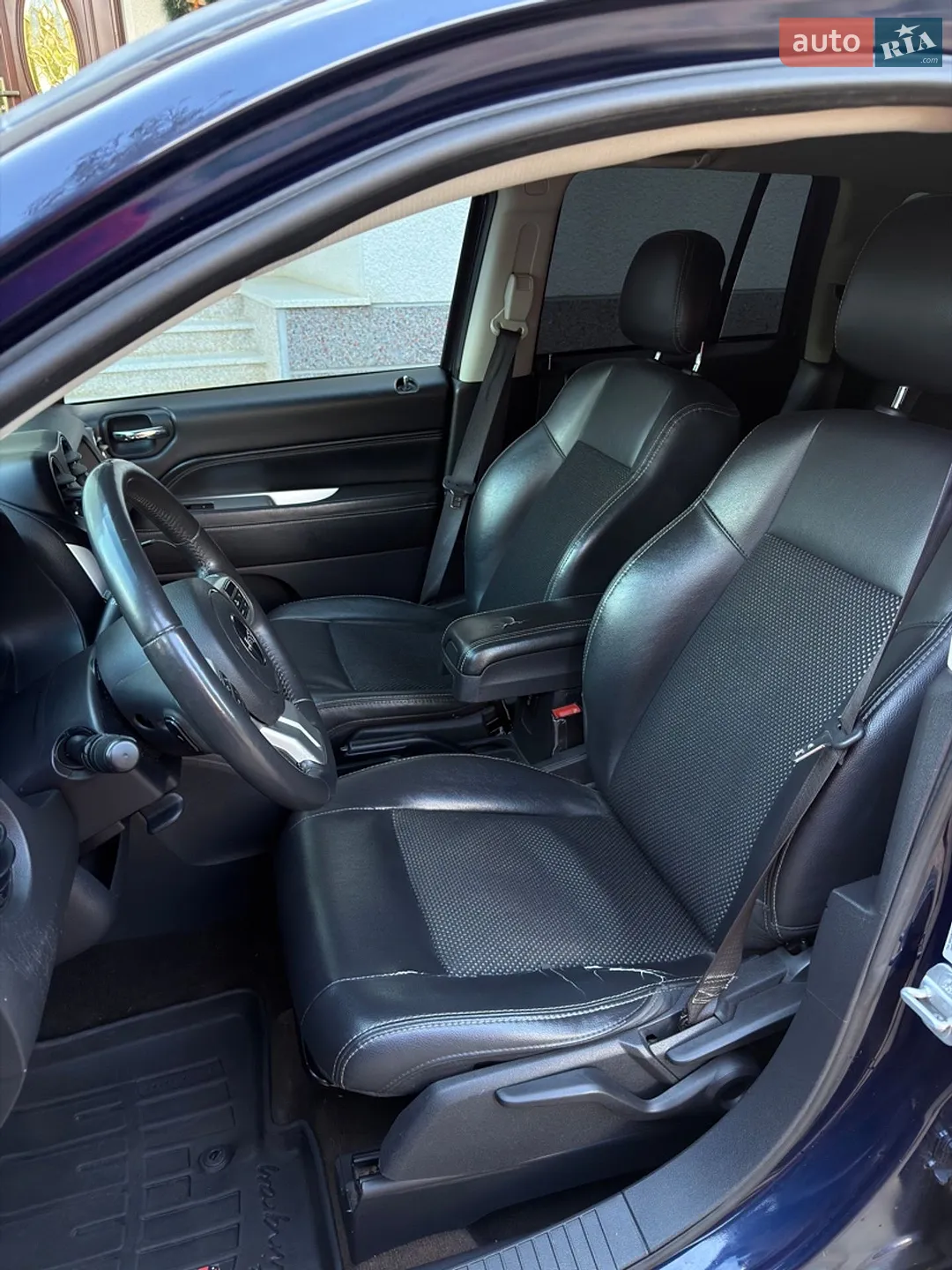 2015 Jeep Compass - мініатюра 9