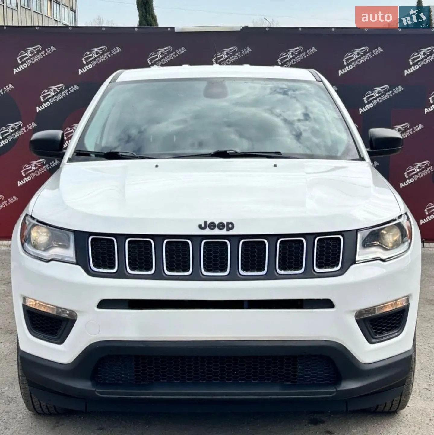 2017 Jeep Compass - мініатюра 3