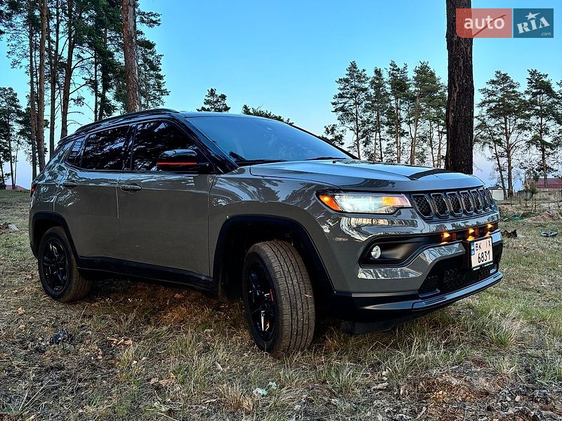 Внедорожник / Кроссовер Jeep Compass 2023 в Вараше