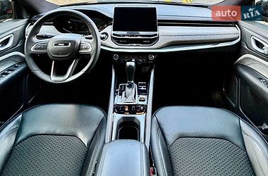 Внедорожник / Кроссовер Jeep Compass 2023 в Вараше