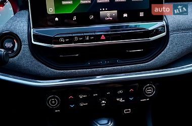 Внедорожник / Кроссовер Jeep Compass 2023 в Вараше