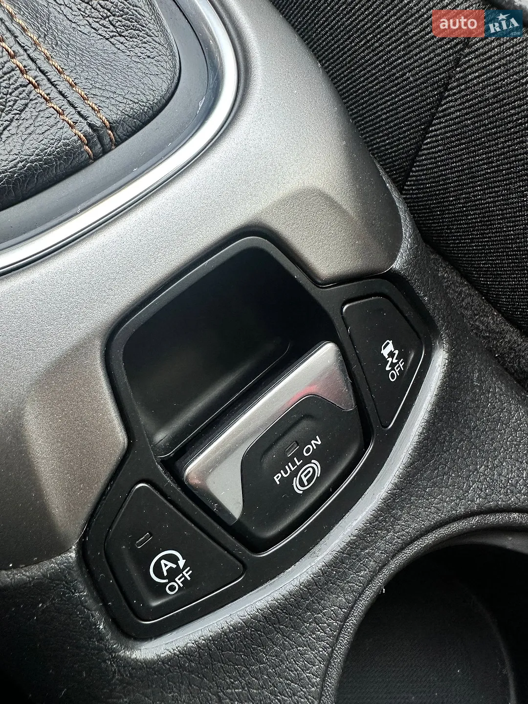 2017 Jeep Compass - мініатюра 33