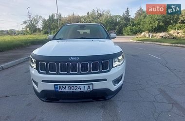 Внедорожник / Кроссовер Jeep Compass 2017 в Житомире