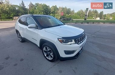 Внедорожник / Кроссовер Jeep Compass 2017 в Житомире