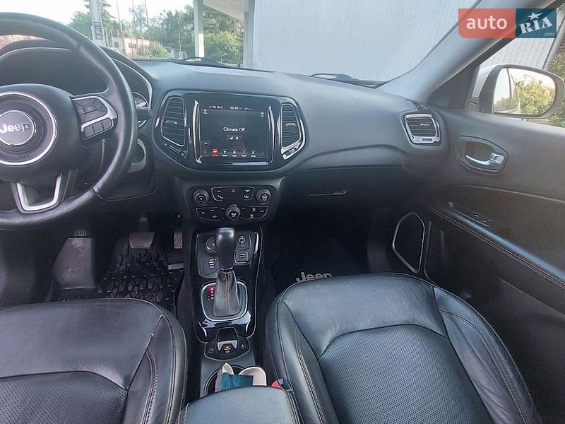Внедорожник / Кроссовер Jeep Compass 2017 в Житомире