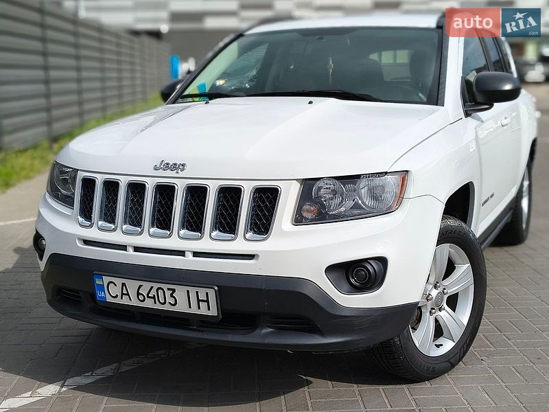 Внедорожник / Кроссовер Jeep Compass 2014 в Черкассах