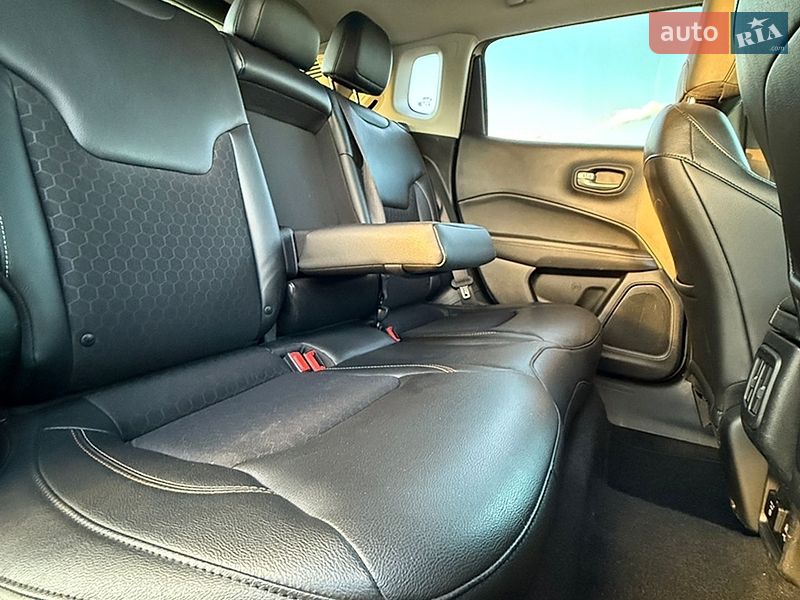 Внедорожник / Кроссовер Jeep Compass 2018 в Сумах