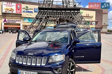Внедорожник / Кроссовер Jeep Compass 2014 в Харькове