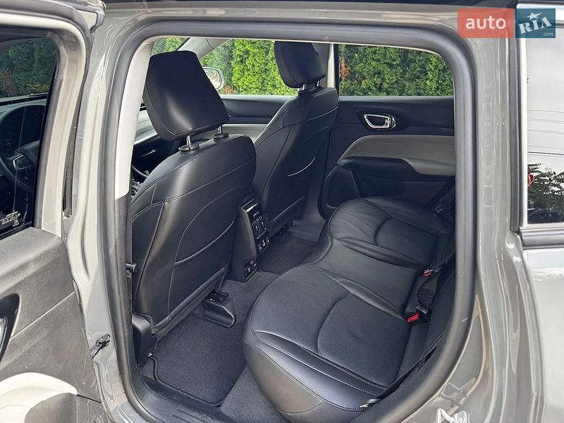 Позашляховик / Кросовер Jeep Compass 2023 в Івано-Франківську