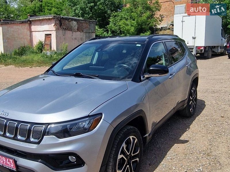 Позашляховик / Кросовер Jeep Compass 2021 в Чернівцях