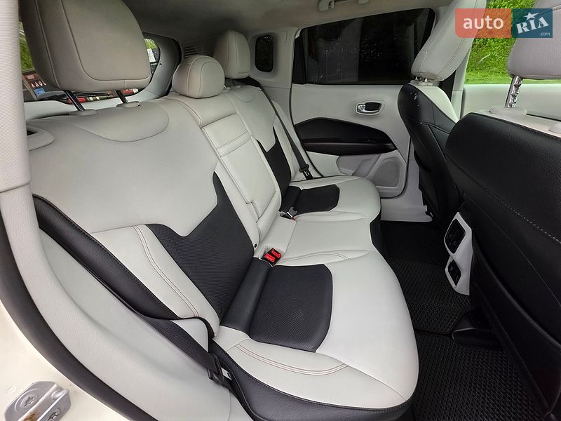 Позашляховик / Кросовер Jeep Compass 2017 в Тернополі