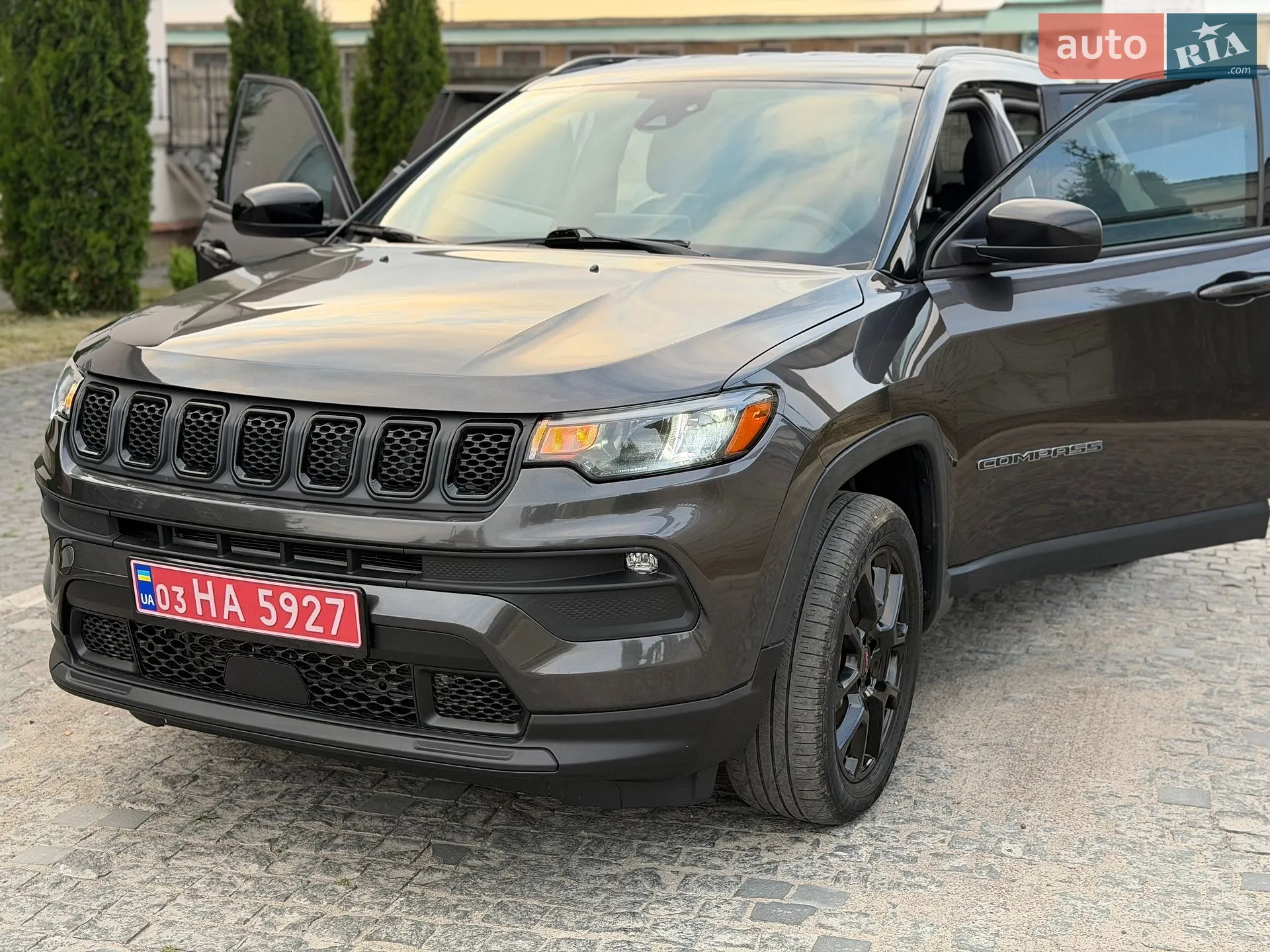 2023 Jeep Compass - мініатюра 3