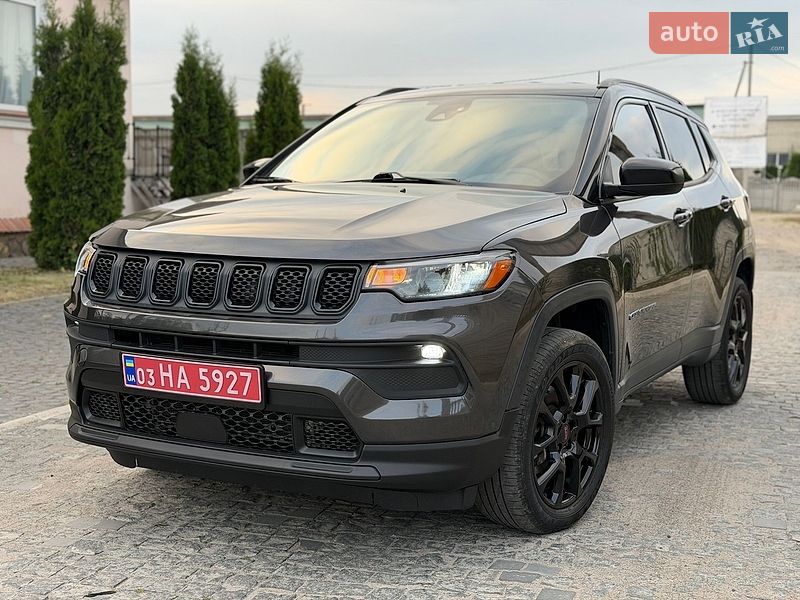 Позашляховик / Кросовер Jeep Compass 2023 в Золочеві