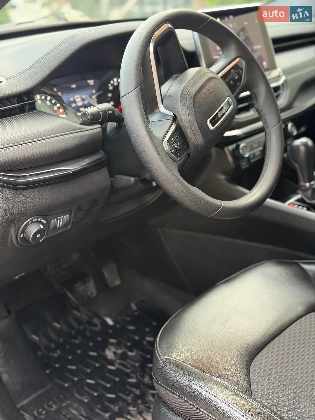 2023 Jeep Compass - мініатюра 23