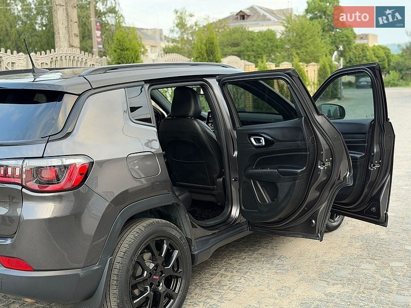 Позашляховик / Кросовер Jeep Compass 2023 в Золочеві