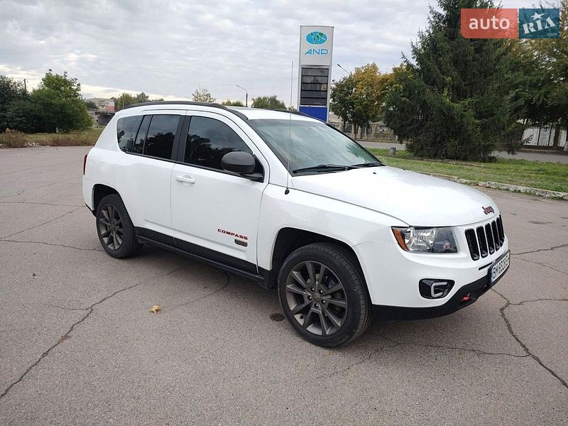 Позашляховик / Кросовер Jeep Compass 2016 в Конотопі