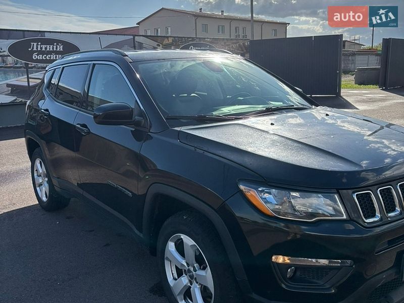 Внедорожник / Кроссовер Jeep Compass 2017 в Киеве фото 3 Внедорожник / Кроссовер Jeep Compass 2017 в Киеве