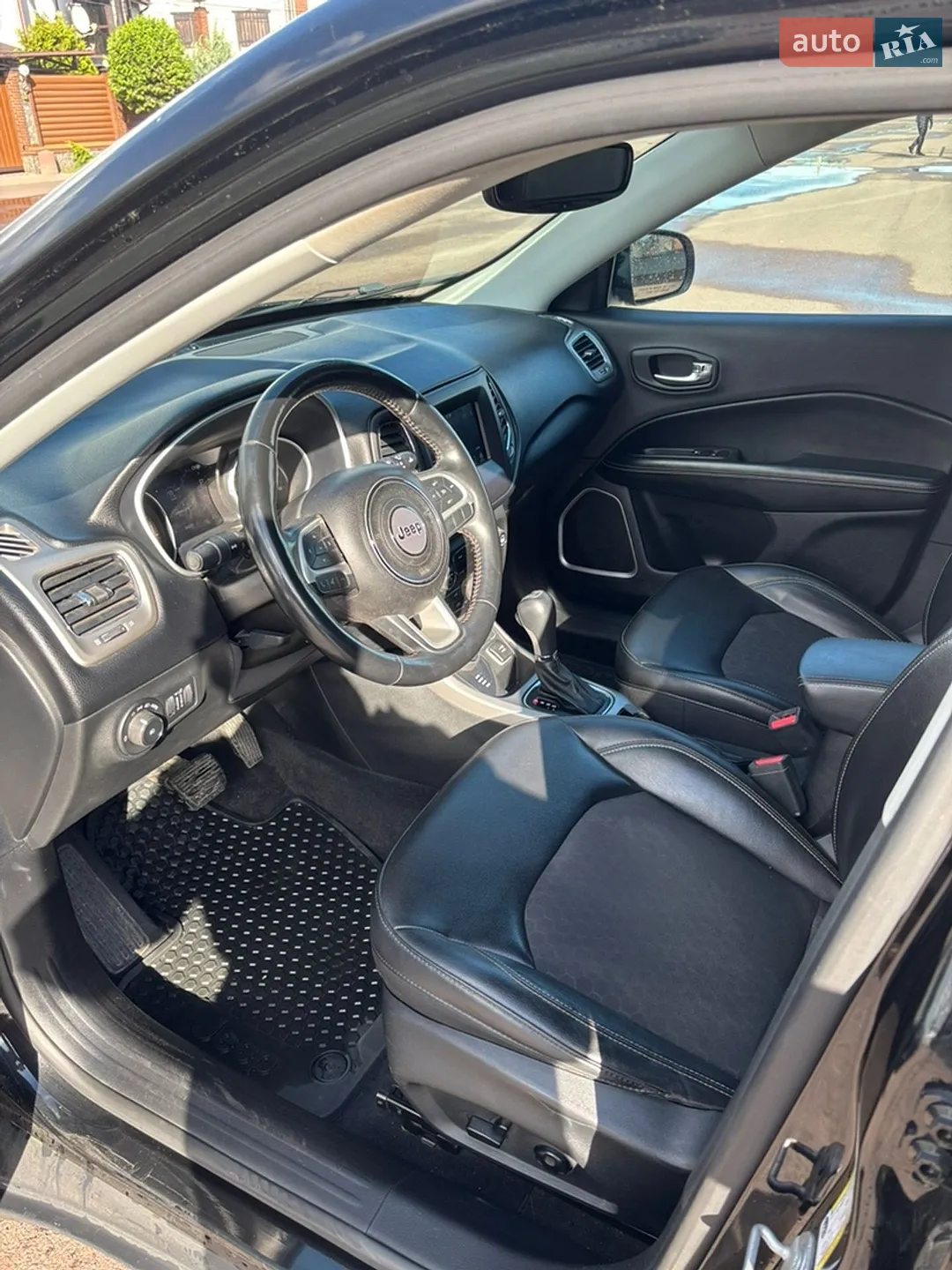 2017 Jeep Compass - мініатюра 8