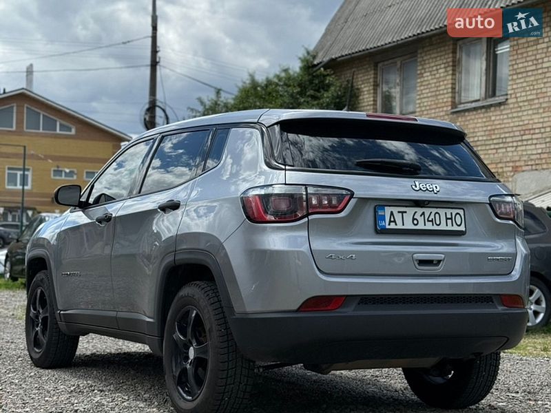 Позашляховик / Кросовер Jeep Compass 2017 в Києві