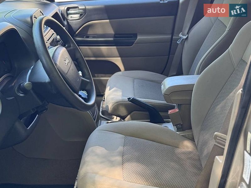 Внедорожник / Кроссовер Jeep Compass 2010 в Кропивницком