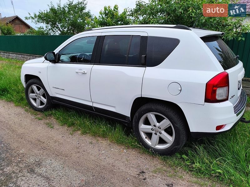 Внедорожник / Кроссовер Jeep Compass 2011 в Житомире