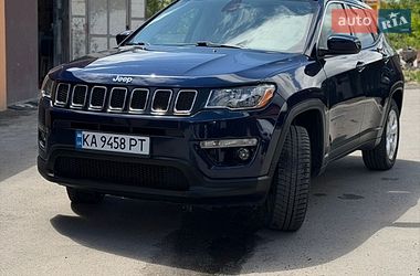 Внедорожник / Кроссовер Jeep Compass 2019 в Киеве