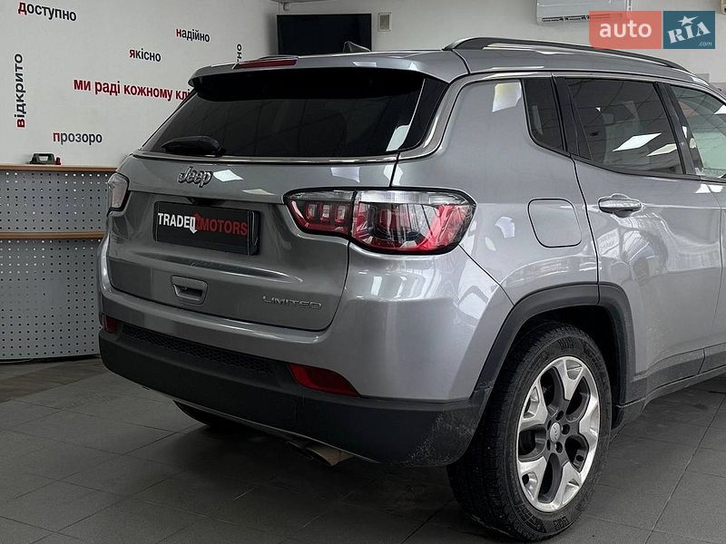 Внедорожник / Кроссовер Jeep Compass 2019 в Киеве