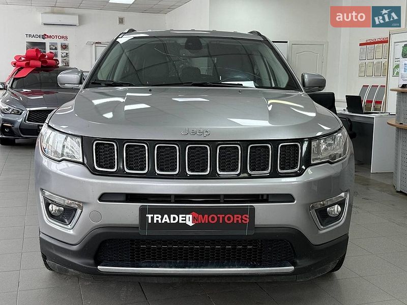 Внедорожник / Кроссовер Jeep Compass 2019 в Киеве