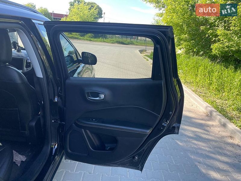 Внедорожник / Кроссовер Jeep Compass 2017 в Тернополе фото 14 Внедорожник / Кроссовер Jeep Compass 2017 в Тернополе