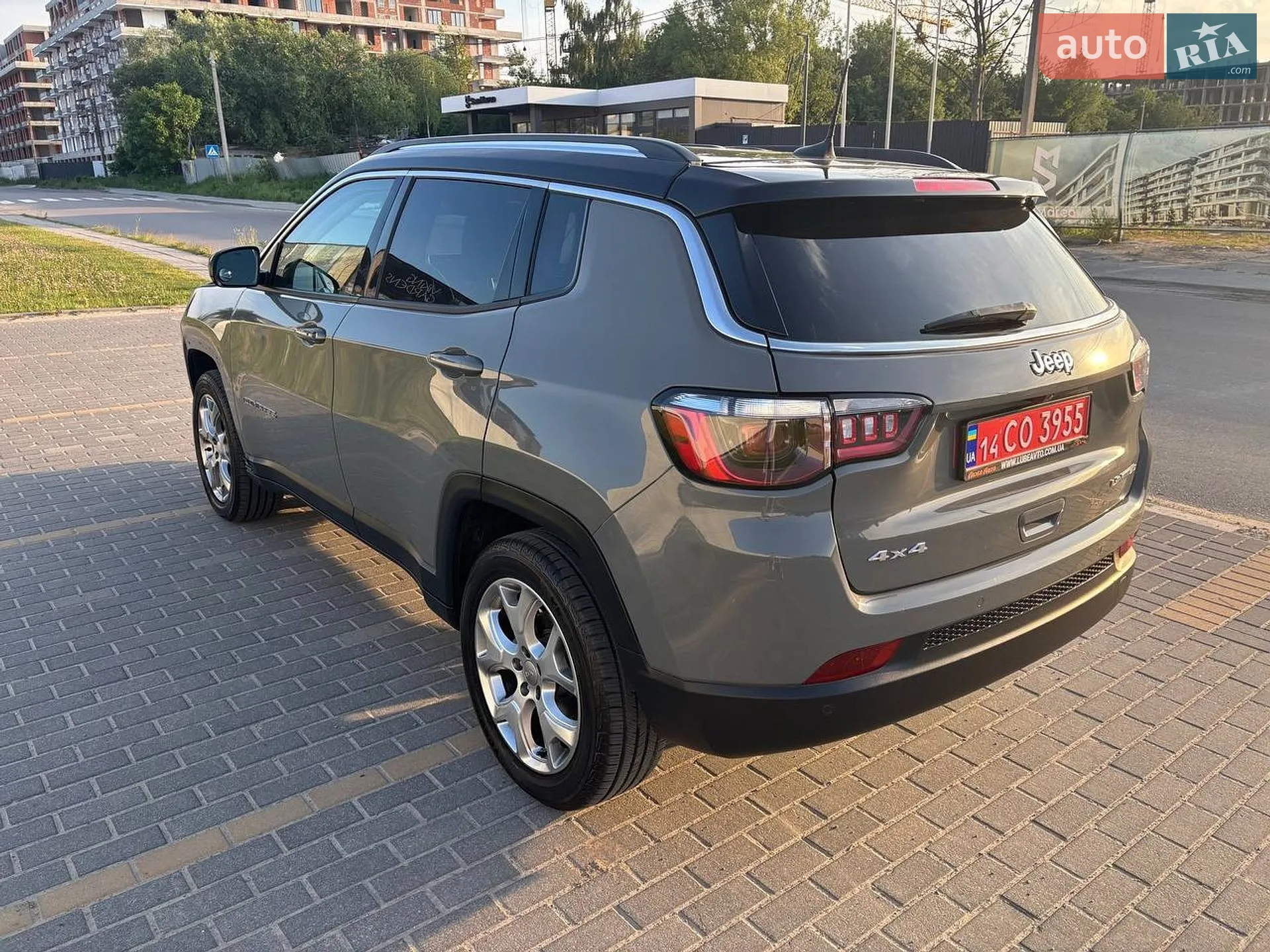 2022 Jeep Compass - мініатюра 9