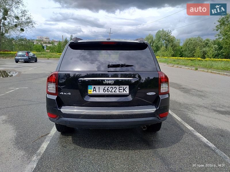 Внедорожник / Кроссовер Jeep Compass 2015 в Киеве