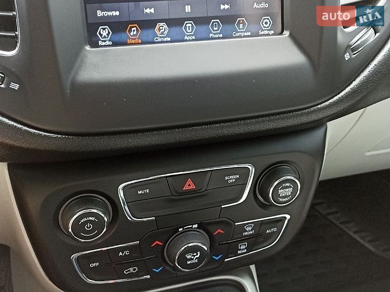 Позашляховик / Кросовер Jeep Compass 2018 в Дніпрі фото 18 Позашляховик / Кросовер Jeep Compass 2018 в Дніпрі