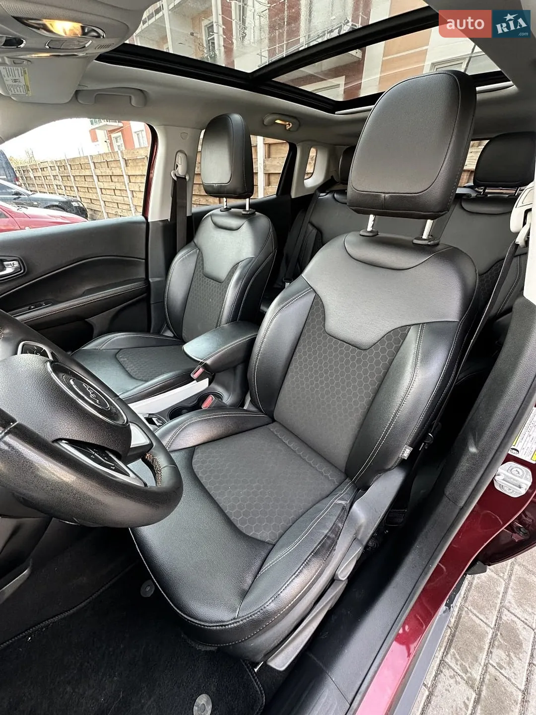 2020 Jeep Compass - мініатюра 13