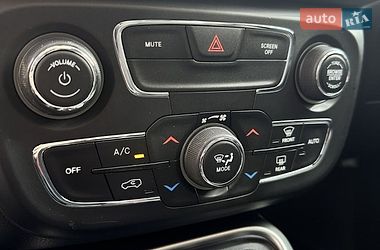 Внедорожник / Кроссовер Jeep Compass 2020 в Сумах