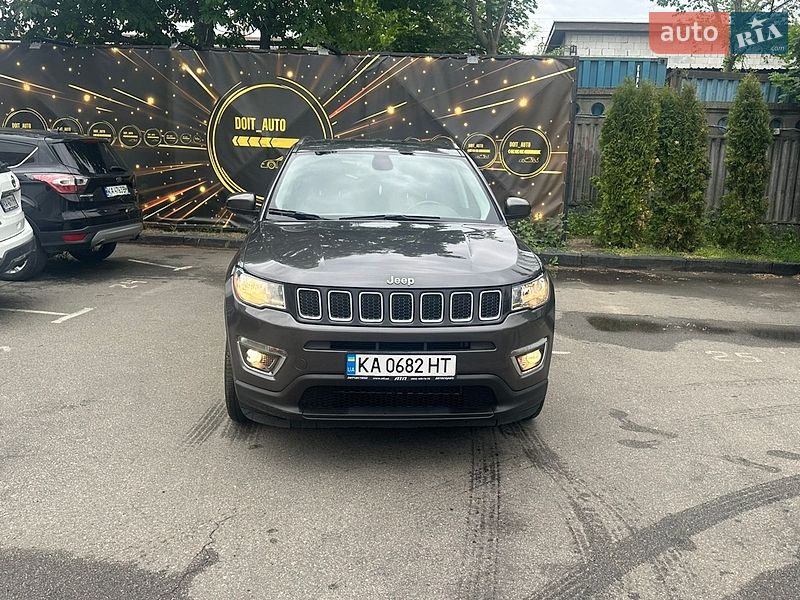 Позашляховик / Кросовер Jeep Compass 2020 в Києві