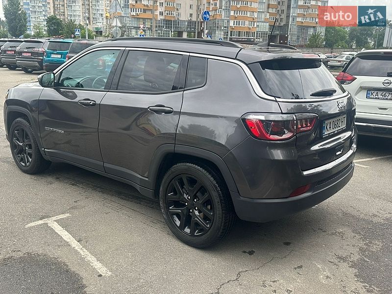 Позашляховик / Кросовер Jeep Compass 2020 в Києві