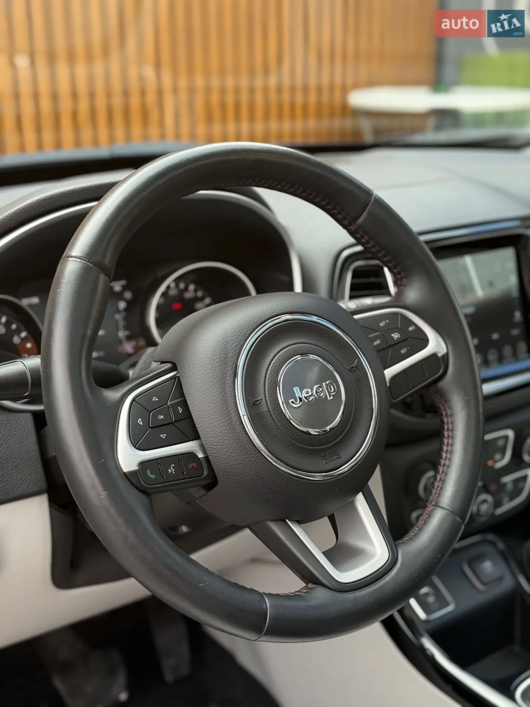 2017 Jeep Compass - мініатюра 19
