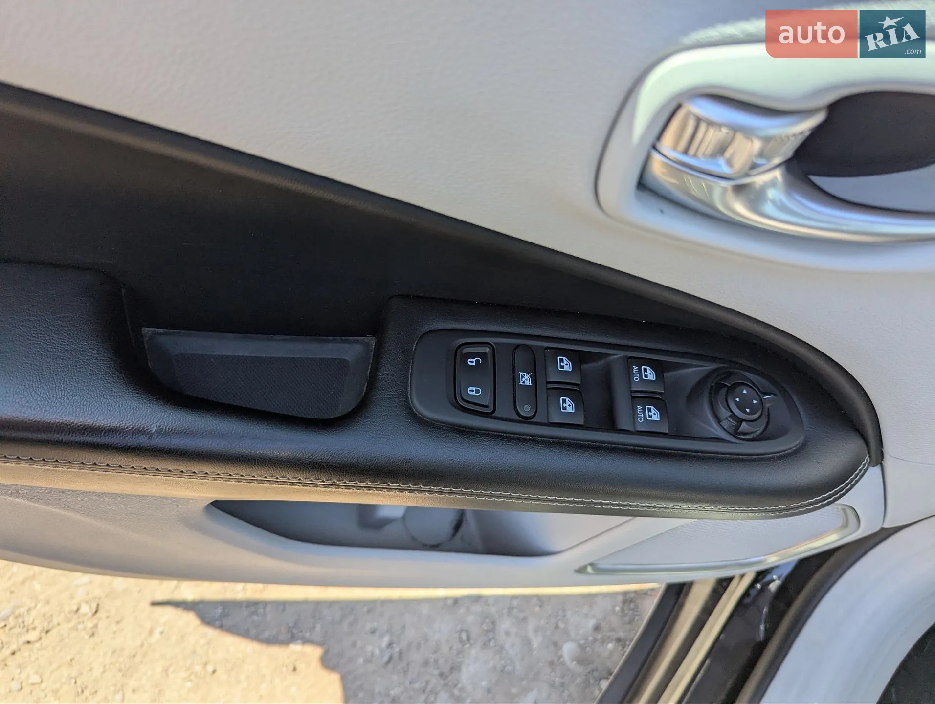 2019 Jeep Compass - мініатюра 33