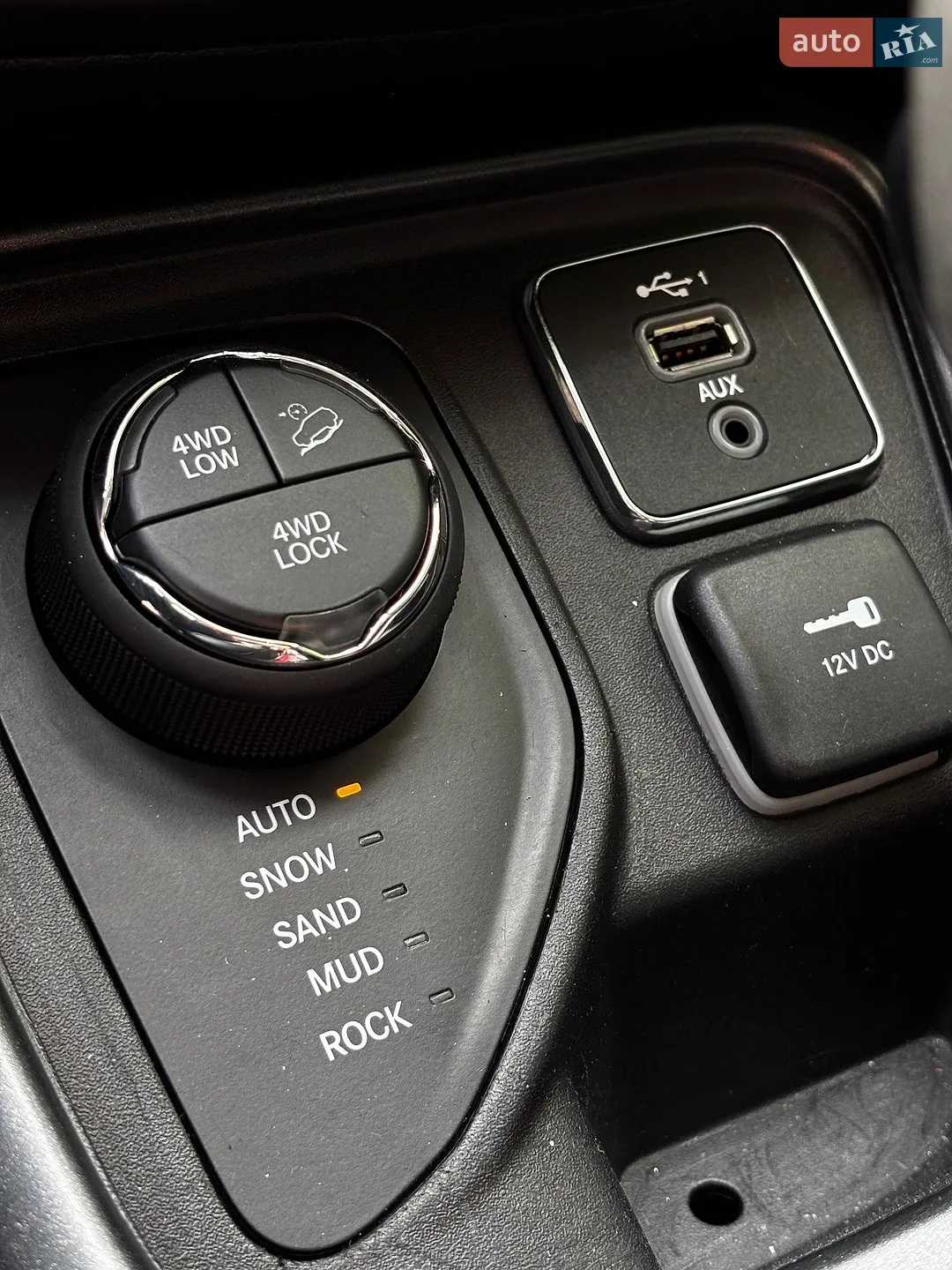 2019 Jeep Compass - мініатюра 37
