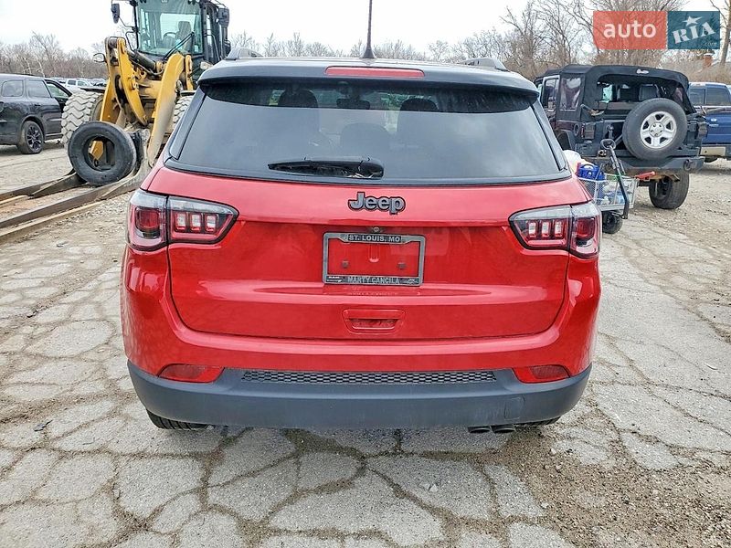 Внедорожник / Кроссовер Jeep Compass 2020 в Киеве